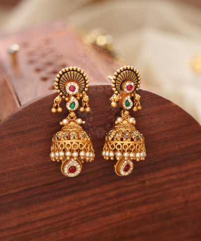 Antique Style Rings Collection